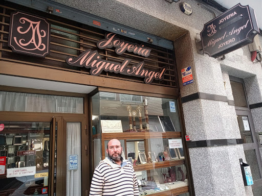 Joyeria: Miguel Angel Cuenca Royo