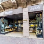 Joyeria: Mompó Joyero Sociedad Limitada