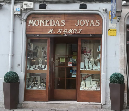 Joyeria: Numismatic and Joyería Martín Ramos