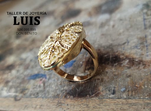 Joyeria: Taller de joyería Luis